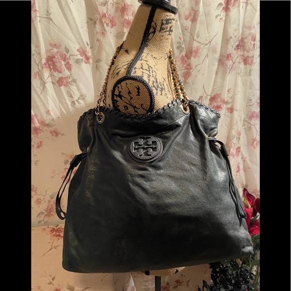 Tory Burch Handbags - Tory Burch Marion Lamb leather tote